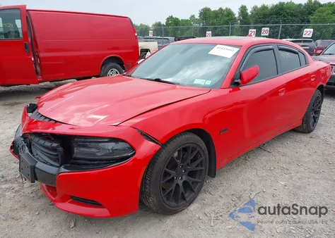 2015 Dodge Charger Road/Track z USA, uszkodzony, nr VIN 2C3CDXCT0FH735456